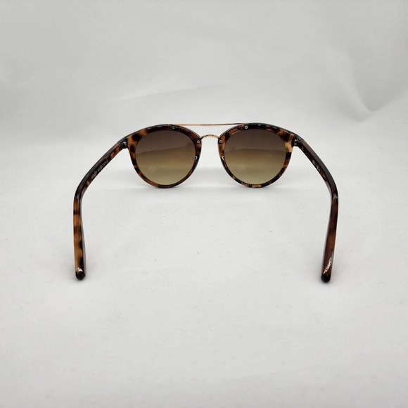 Pack of 7 Women\'s/Unisex Sunglasses Variety PRE-OWNED main image 11